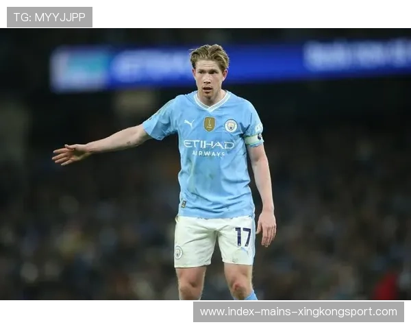 德布劳内转身直塞制造机会,曼城攻势再次威胁